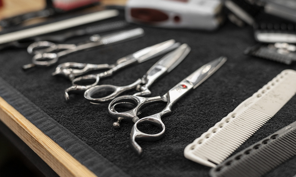 36114 Profitable Mobile Barbershop Flexible Operations & Growth Potential 1