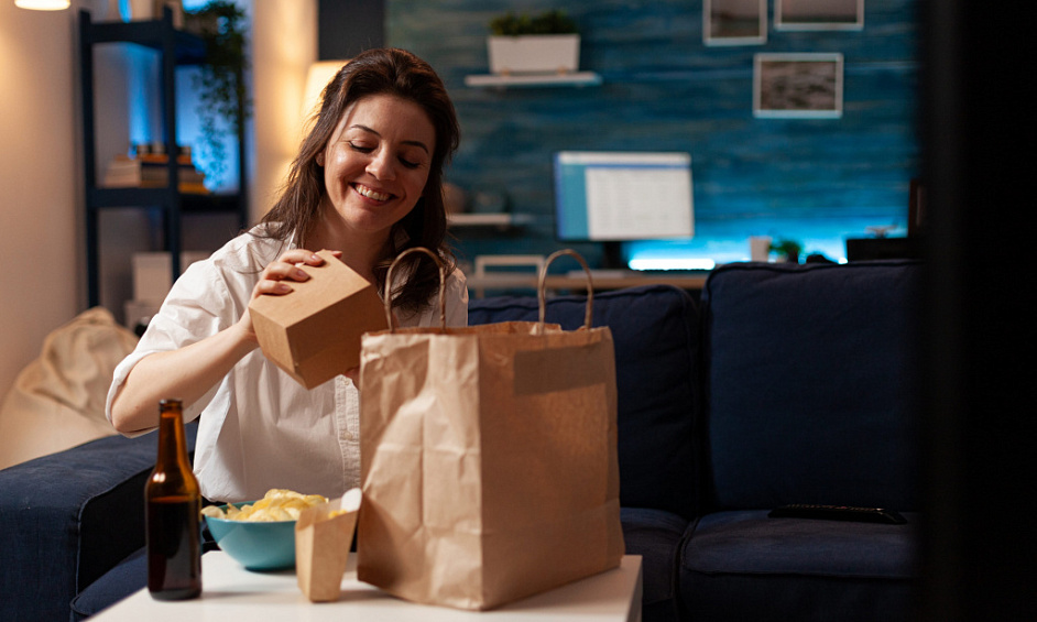 Well-Established Takeaway Business - Strong Sales & Growing Customer Base 1 Well-Established Takeaway Business - Strong Sales & Growing Customer Base 1
