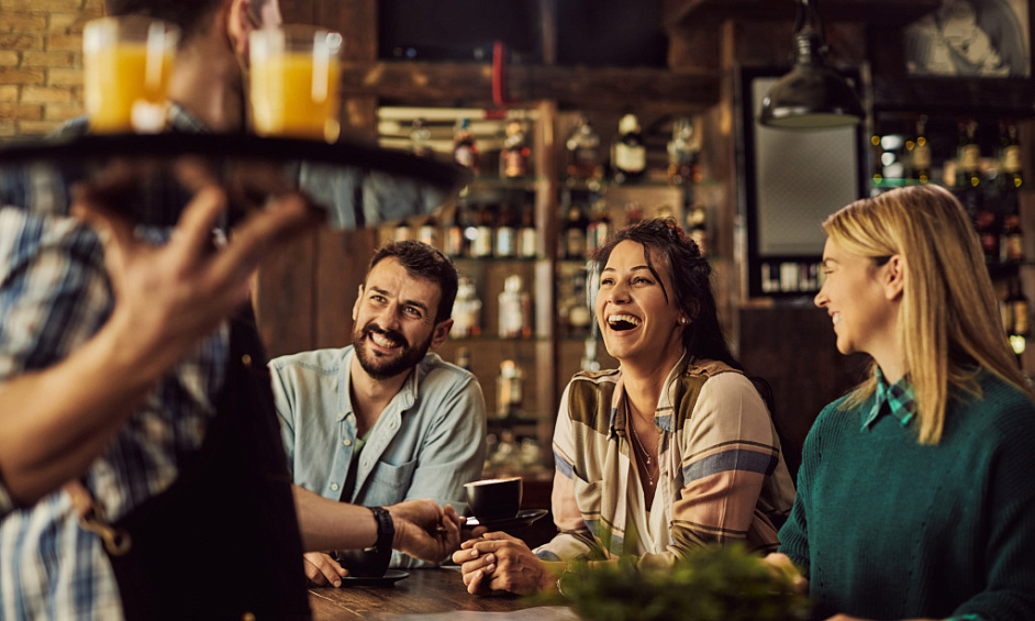 Darlinghurst Cocktail Bar with 24hr Licence Approval Pending 1