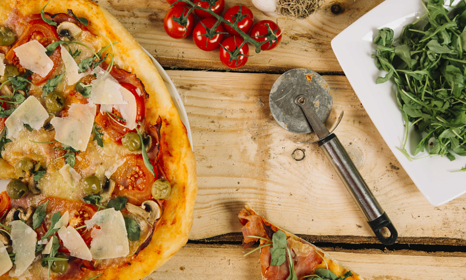 LEASEHOLD - Italian Pizzeria & Cafe, Howlong NSW - 1P0599 1 LEASEHOLD - Italian Pizzeria & Cafe, Howlong NSW - 1P0599 1