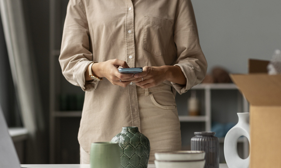 Low-Maintenance Online Homewares Business with Wholesale Options 1