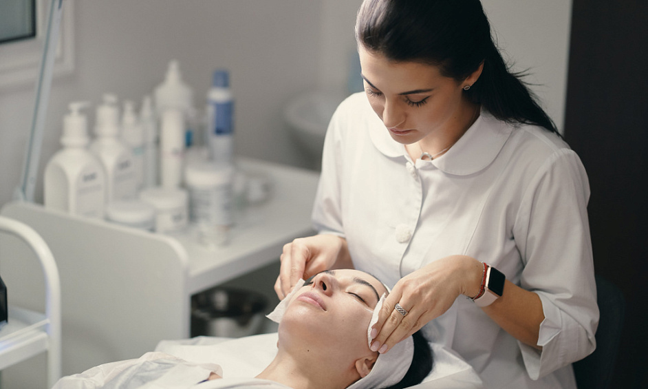 Highly Profitable Skin Clinic 1 Highly Profitable Skin Clinic 1