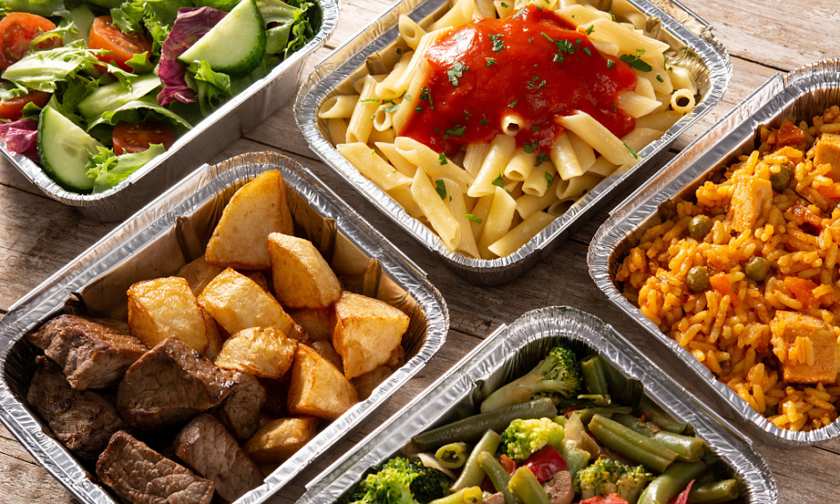 Simple Fresh Food Take Away, with Cheap Rent/Hugh potential! (Our Ref: V2109) 1