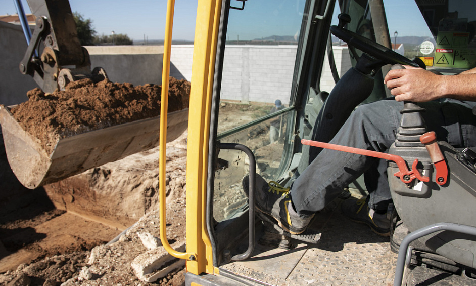Profitable Concrete, Civil and Earthmoving Business - QLD 1