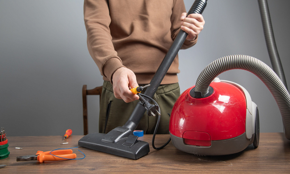 Unique Vacuum Service Business with 40-Year History and No Local Competition 1