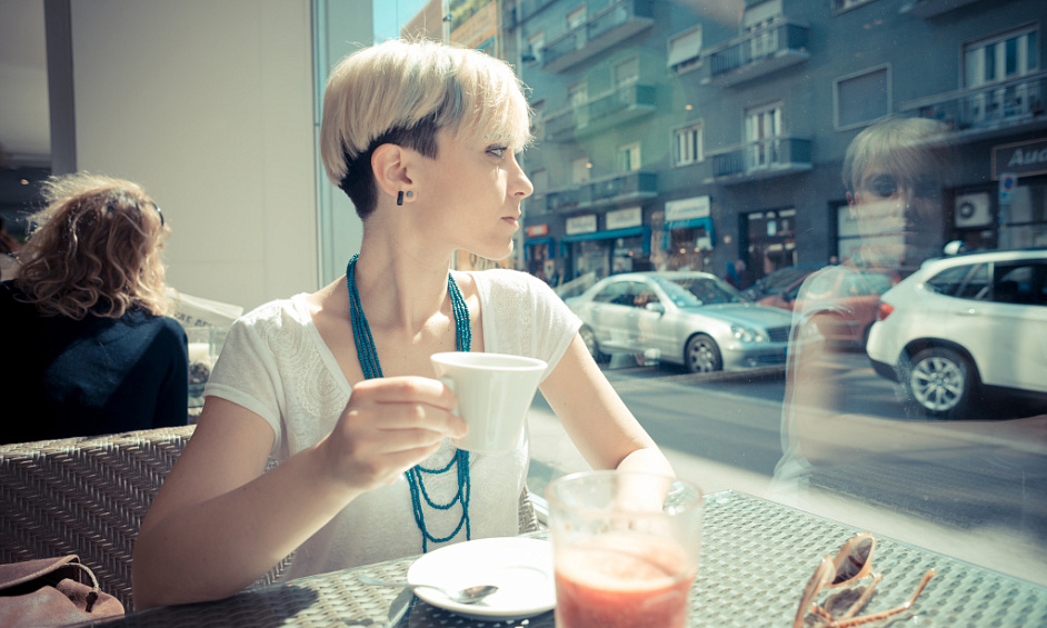 Inner City Brilliant Cafe Only Minutes To The CBD 1