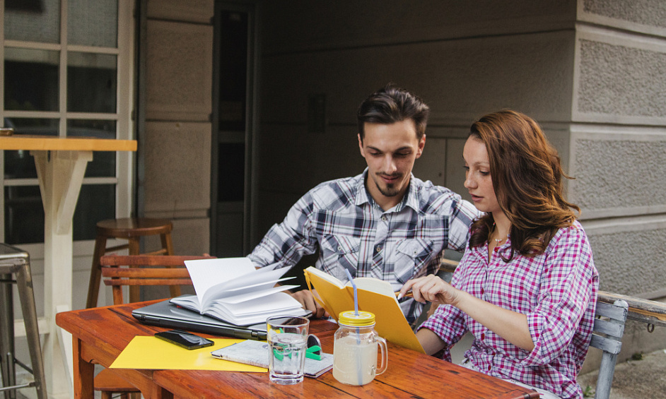 New Cafe Rare Opportunity - $40,000 Kickstart credit for Your Cafe - Brandon Park - Long Lease- Great Rent - NEW FINANCE OPTIONS 1