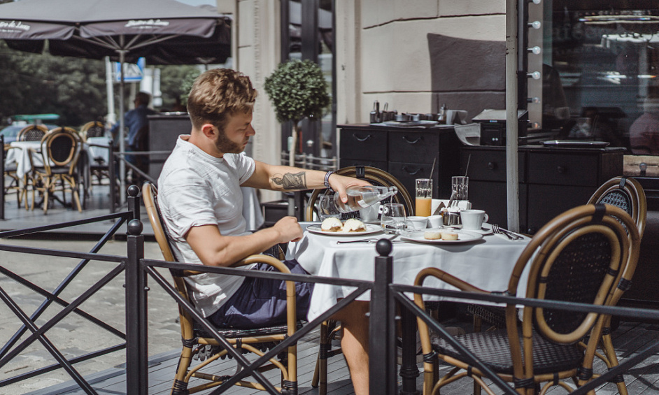 Licenced Restaurant - Newcastle - 1036 1