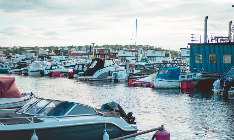 Iconic Hobart Marine Retailer: Established Chandlery in Prime Waterfront Location with 60+ Year History 1
