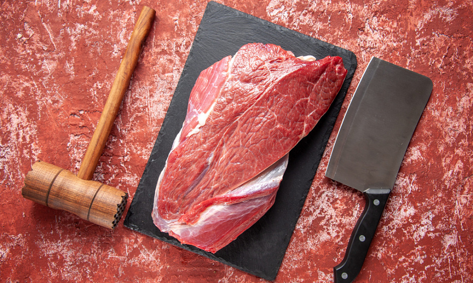 BUTCHERS SHOP - Prestige Northern Suburb T/O $25,000 pw Owner Clears $200,000 pa 1