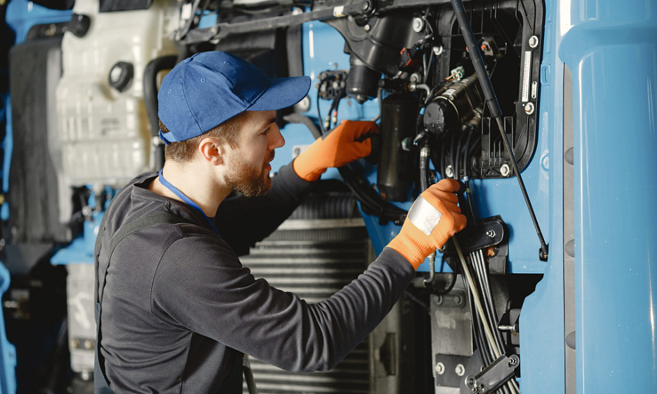 Established Equipment Repair Business: QLD & NSW Coverage 1 Established Equipment Repair Business: QLD & NSW Coverage 1