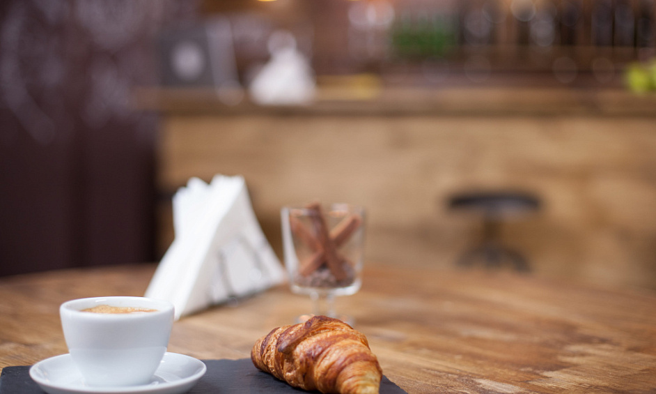 Thriving Cafe with Loyal Customer Base - Prime Location 1