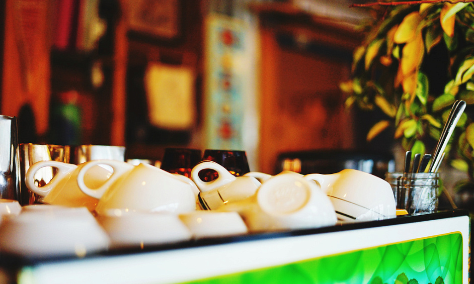 Established Thai Restaurant High Exposure Location 1