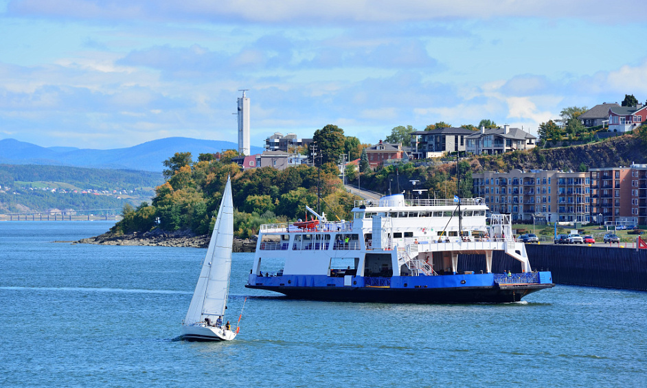Leading Ferry Transfer Service in Torres Strait - Major Regional Operator 1