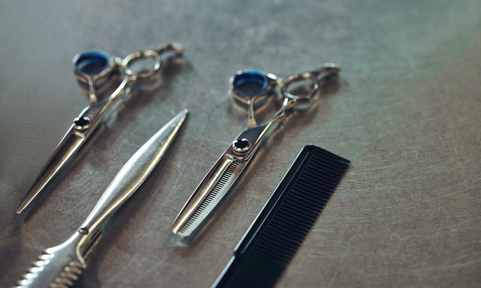 Turnkey Barber Shop in High-Traffic Location | Profitable and Ready to Go – Melbourne 1
