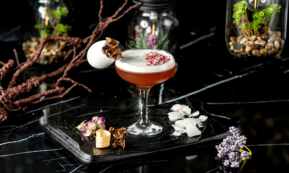 Upscale Cocktail Bar in Prime Newcastle Location 1