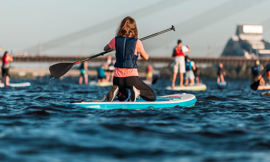 Dive into Opportunity with a Proven Paddle & Surf School! 1