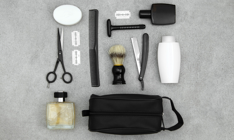 35040 Reputable Beachside Hair Salon - High Foot Traffic 1