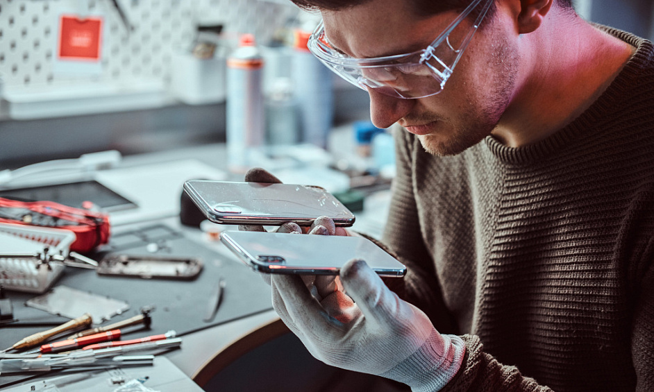 Thriving Phone Repair Shop in Colac, VIC 1