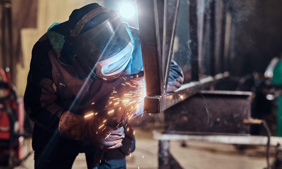 Long-Established Steel Fabrication, Welding and Machining Business with Freehold Property 1