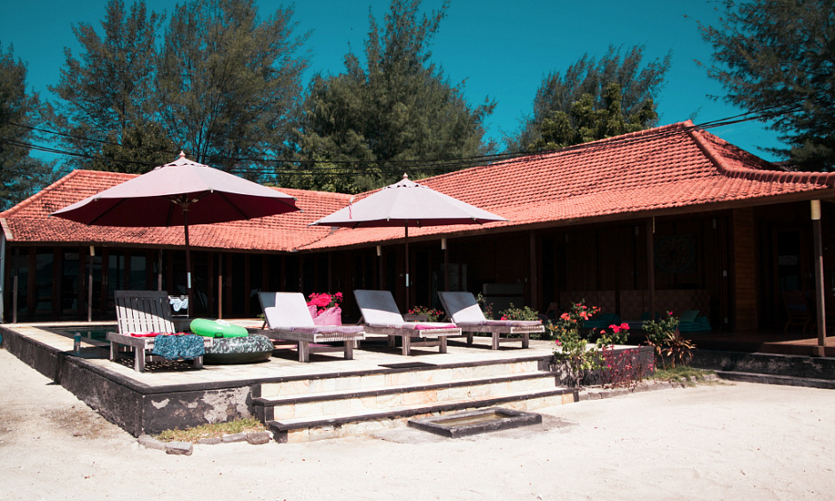 SHADE SAILS - LANDSCAPING - $700,000 PROFIT 1