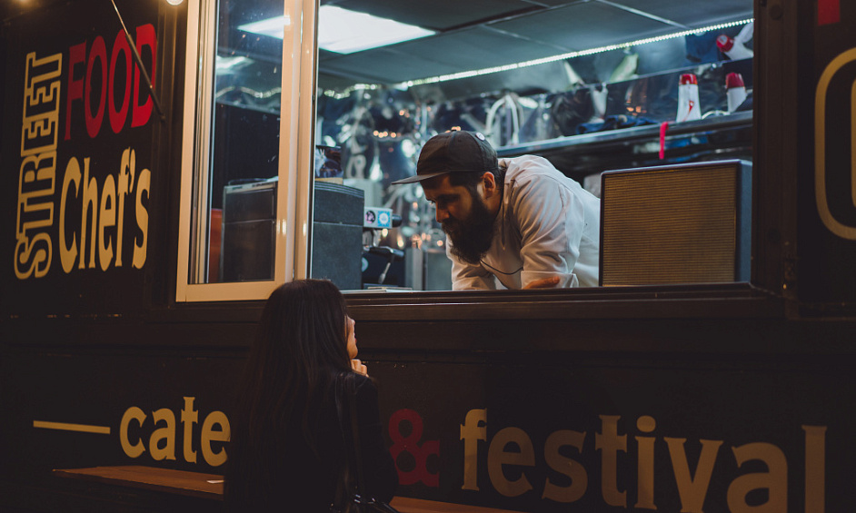 Vintage Food Truck Popular Menu & Prime Market Locations 1