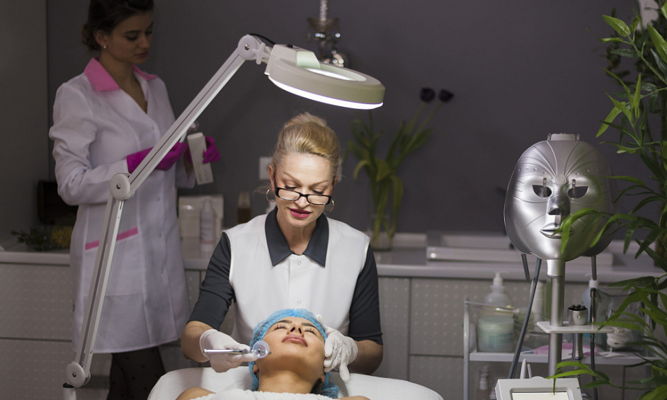 Well-established Beauty and Aesthetic Clinic. Sales circa $1.5M - WA 1 Well-established Beauty and Aesthetic Clinic. Sales circa $1.5M - WA 1