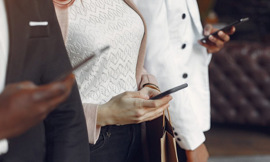 Established Luxury Resale Platform 1